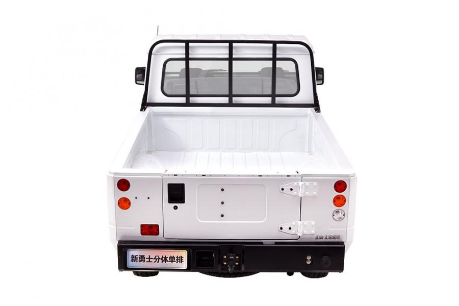  BAW Warrior Pickup Single-Row Cab 2018 года  (фото 2 из 2)